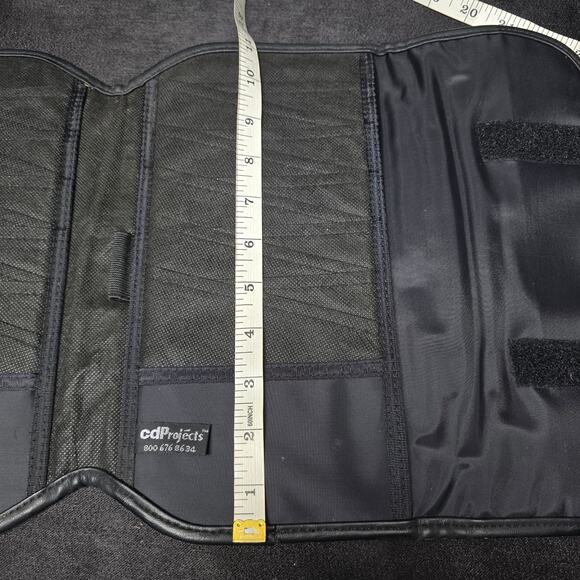 CD Projects Black Folding Carrying Case w/ Zippered Pocket Holds 20 CD's - Picture 6 of 7